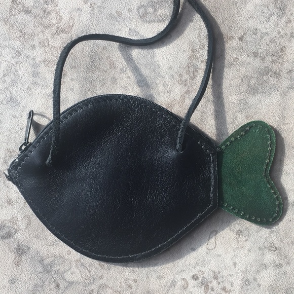 Adorable Mother Daughter Matching Purses - Picture 8 of 9